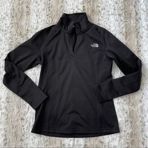 Black north face quarter zip pullover